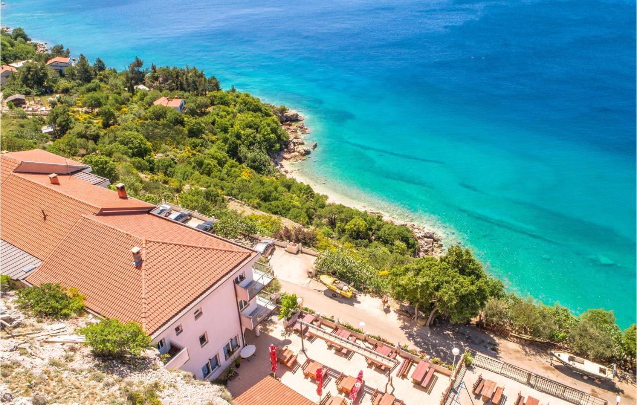 Lovely Apartment In Stara Baska 1 With Kitchen Εξωτερικό φωτογραφία