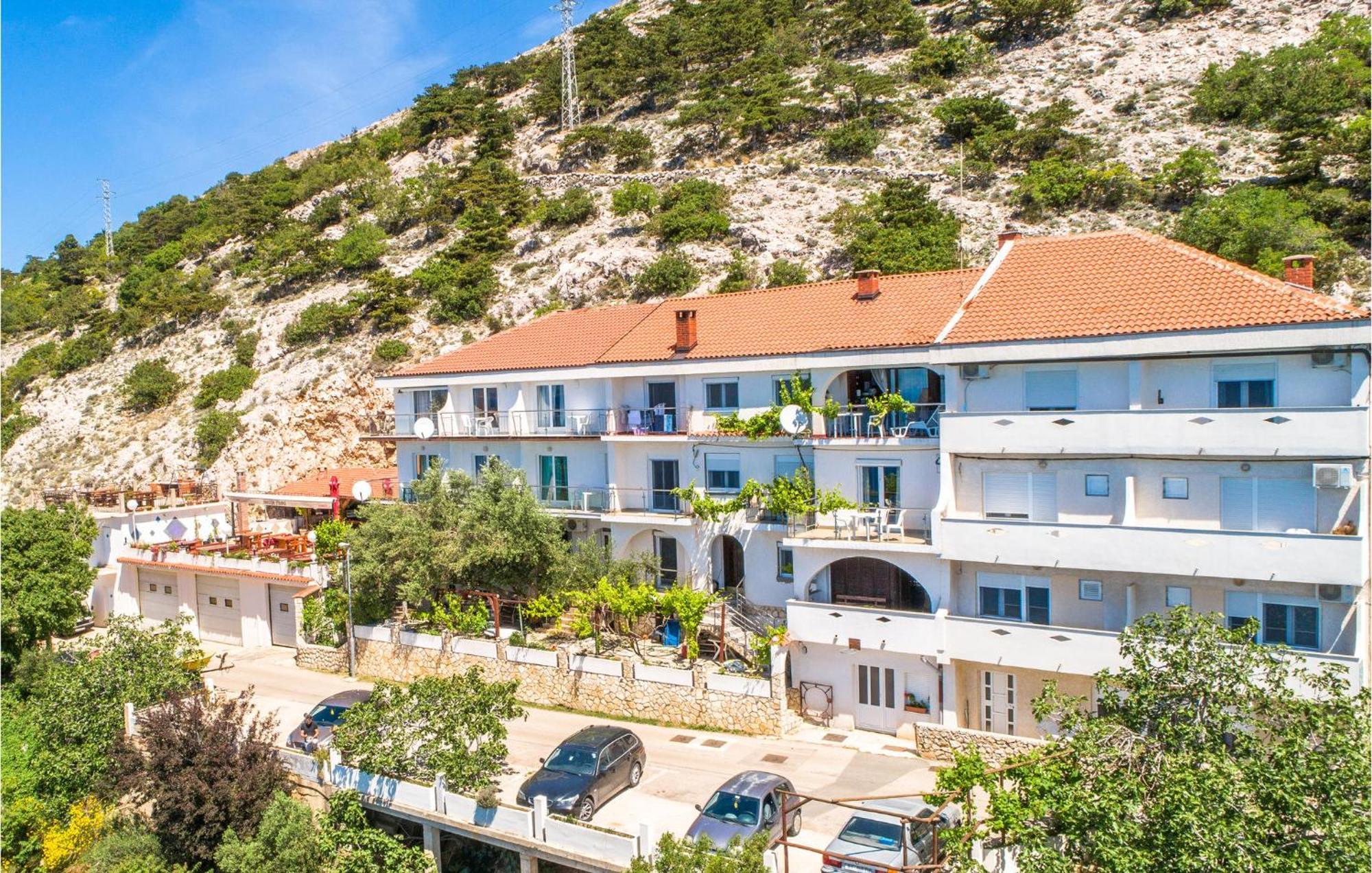 Lovely Apartment In Stara Baska 1 With Kitchen Εξωτερικό φωτογραφία